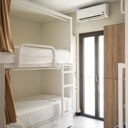 Hostel Sweet *